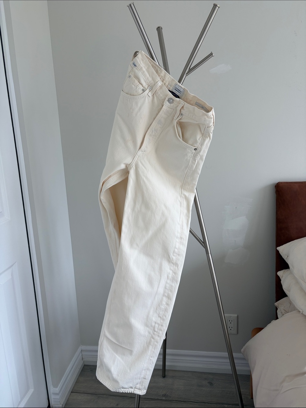 Citizens Of Humanity Premium Vintage Cream High-Rise Straight Leg Barrel Jeans